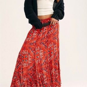 FP One Cyprus Ruffle Skirt S